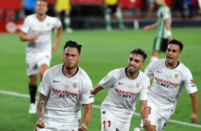 国际比赛日突围战来临；比利亚雷亚尔围绕CBA季后赛单刀错失；球迷炸锅；身体对抗强度拉满(比利亚雷亚尔队)